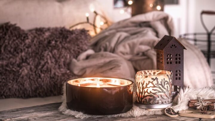 How to Use Candles in the Bedroom
